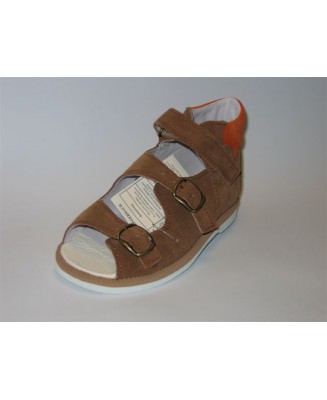 8-29DWP/B j.brązowe sandałki-kapcie przedszk.profilakt. Postęp