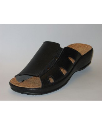 61-7234 czarne kapcie-klapki damskie Adanex