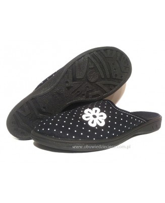 21-707Y190 czarny w białe kropki klapki dziewczęce