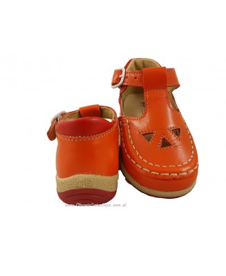 0-005pm pomarańczowe sandałki skórzane poniemowlęce Pollonus  20-24