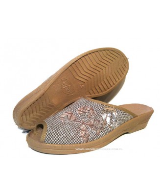 61-581/133 beżowe klapki damskie Befado