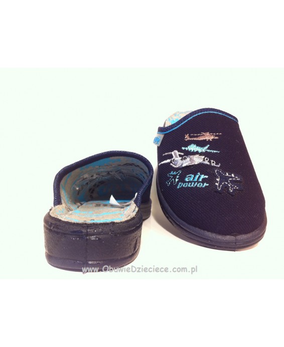 1-707X323 YOGI granatowe samoloty  klapki chłopięce Befado 27-30