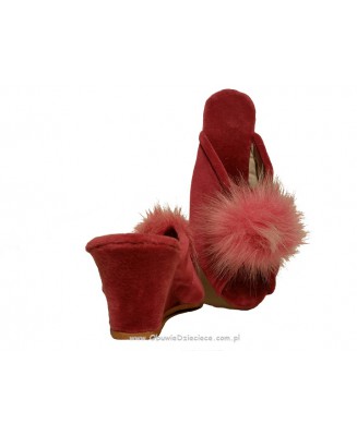 61-Puszek-RŻbz różowe eleganckie kapcie pantofle papucie dziewczęce damskie z puszkiem BISBUT  35-40