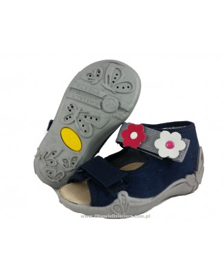 01-242P053 PAPI granatowo srebrne z kwiatkami sandałki kapcie buciki obuwie wcz.dziecięce buty Befado Papi  18-25