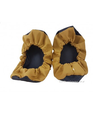 10-102/1 BEŻOWO GRANATOWE ochraniacze na buty, wielorazowe ortalionowe obuwie ochronne obuwie muzealne, do żłobka, przedszkola, 