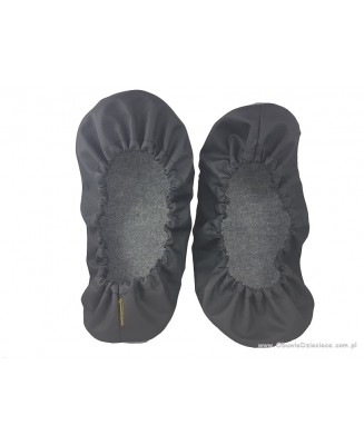 10-102/1PFI CZARNE z FILCEM GŁADKIM na spodach ochraniacze na buty, wielorazowe ortalionowe, obuwie ochronne, obuwie muzealne BI