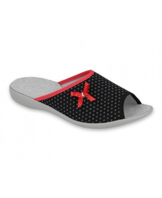 61-254D109 CZARNE : miękkie : klapki kapcie laczki damskie VIKI B-RELAX BEFADO